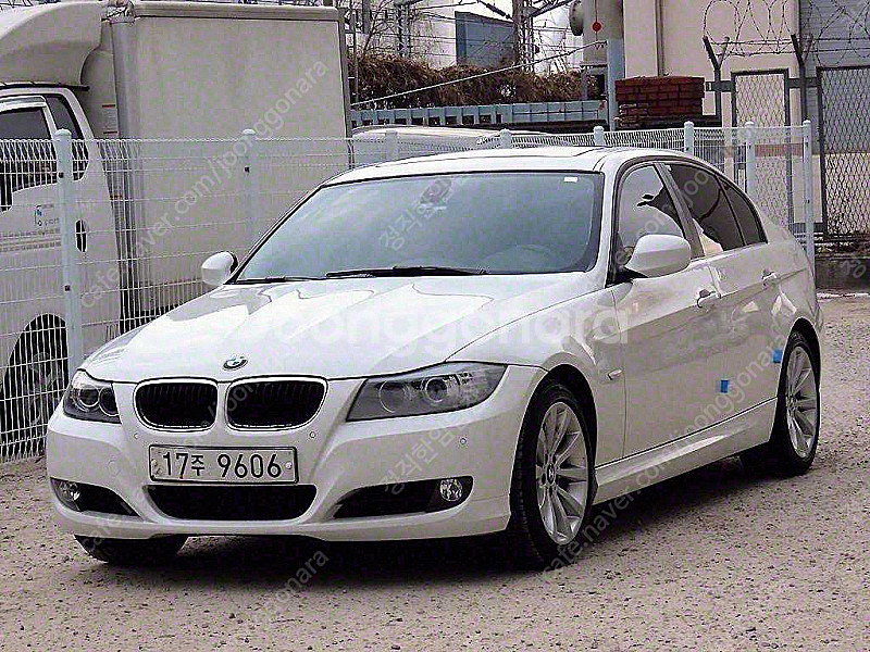 BMW 3시리즈 (E90) 320i 세단 CP 중고차 판매합니다 ★전액할부★저신용★--0
